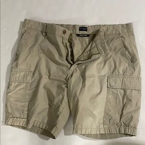 Dockers Men's Tan Cargo Shorts